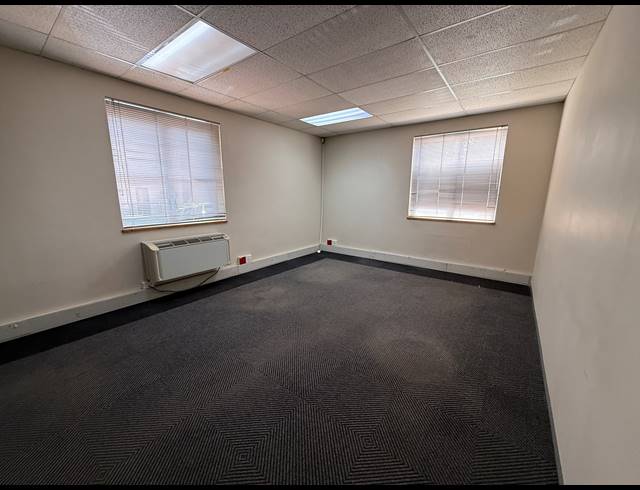 313M² OFFICE TO LET IN RIVIERA